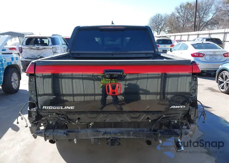 2018 Honda Ridgeline Black Edition из США, поврежденный, VIN 5FPYK3F84JB008544